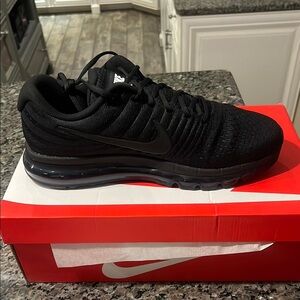 Nike Air Max Black Sneakers Men’s